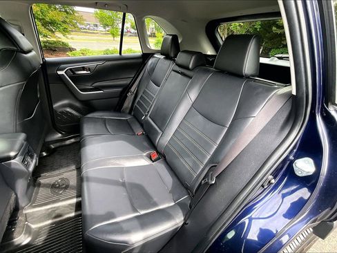 Used 2019 Toyota RAV4 XLE Premium w/ All Weather Liner Package AWD/4WD image 25