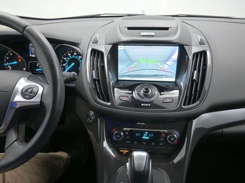 Used 2016 Ford Escape Titanium image 21