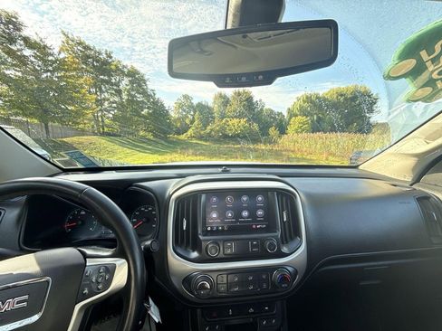 Used 2022 GMC Canyon Elevation w/ Elevation Premium Package image 8