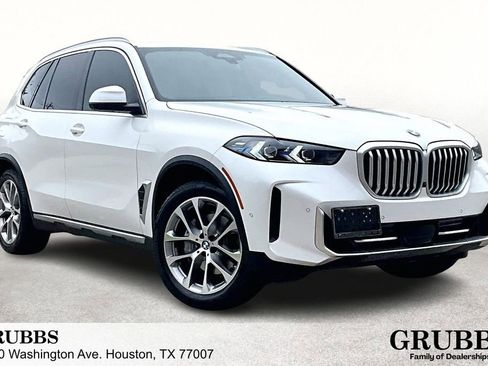 Used 2024 BMW X5 sDrive40i w/ Premium Package image 1