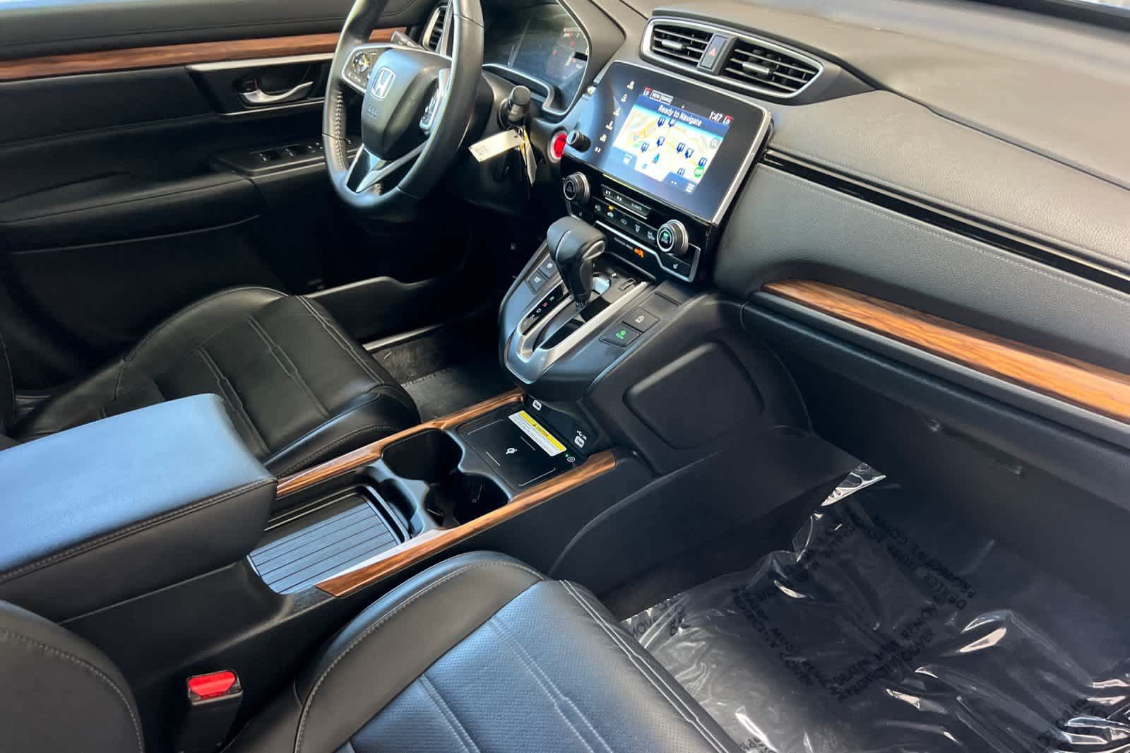Used 2020 Honda CR-V Touring image 17