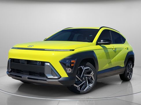 New 2026 Hyundai Kona SEL Premium image 2