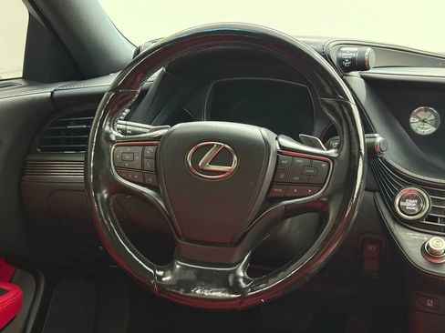 Used 2018 Lexus LS 500 w/ Accessory Package (Z2) image 29