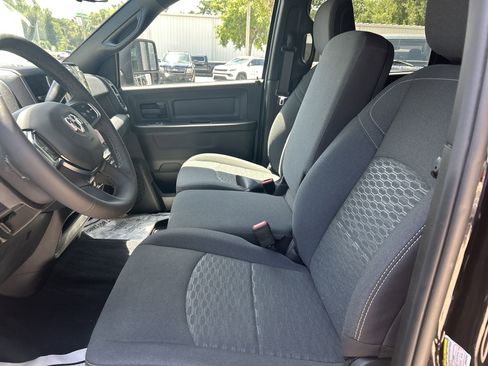 New 2025 RAM 2500 Tradesman image 10