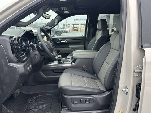 New 2026 Chevrolet Silverado 1500 ZR2 image 2