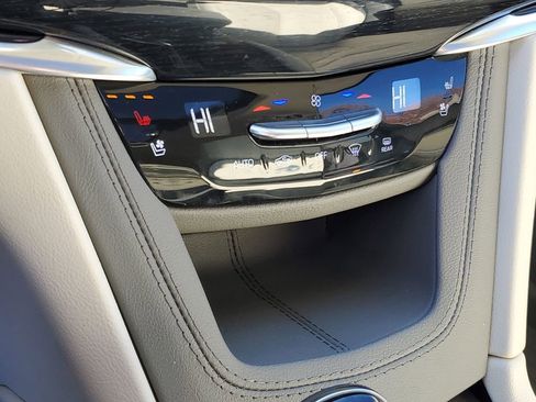 Certified 2024 Cadillac XT6 Premium Luxury w/ Technology Package image 22