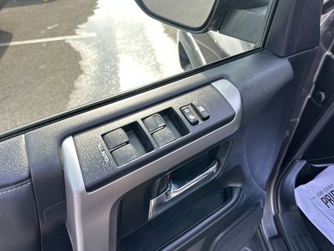 Used 2020 Toyota 4Runner SR5 image 18
