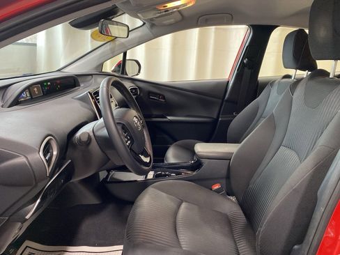Used 2020 Toyota Prius Prime LE image 8