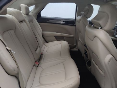 Used 2018 Lincoln MKZ Premiere image 19