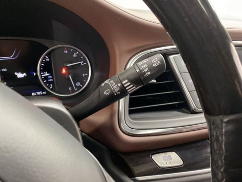 Used 2021 Buick Enclave Avenir w/ Avenir Technology Package image 22