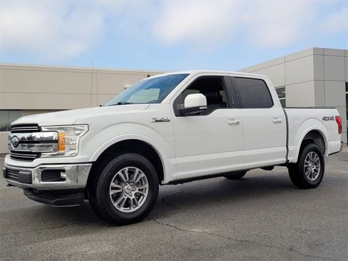Used 2020 Ford F150 Lariat image 4