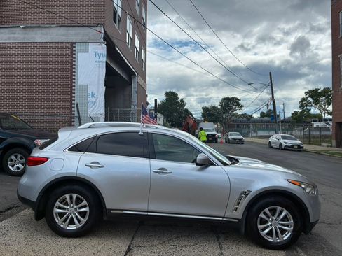 Used 2013 INFINITI FX37 AWD w/ Premium Pkg image 9