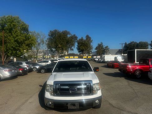 Used 2013 Ford F150 XLT w/ Trailer Tow Pkg image 3