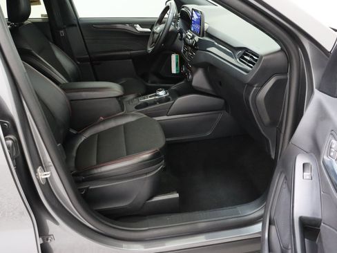 Used 2025 Ford Escape ST-Line w/ Equipment Group 301A FWD image 36