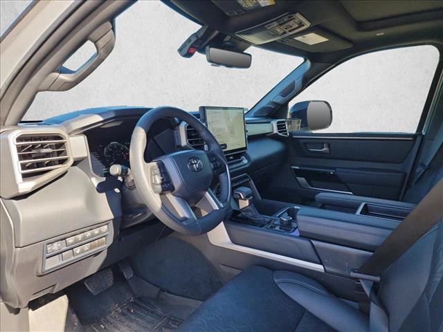 Used 2025 Toyota Tundra Limited AWD/4WD image 10