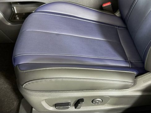 New 2026 INFINITI QX60 Sport w/ Dark Cargo Package image 25