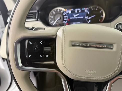 Used 2023 Land Rover Range Rover Velar R-Dynamic S image 18