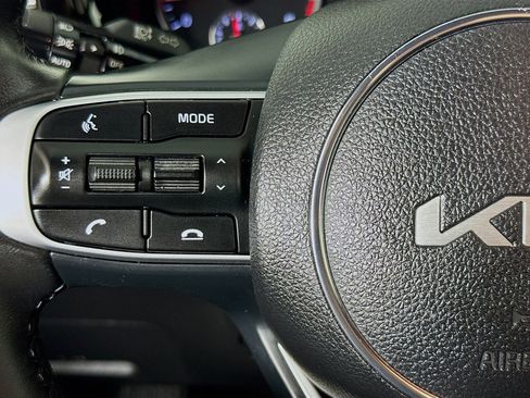 Used 2023 Kia K5 GT-Line image 13