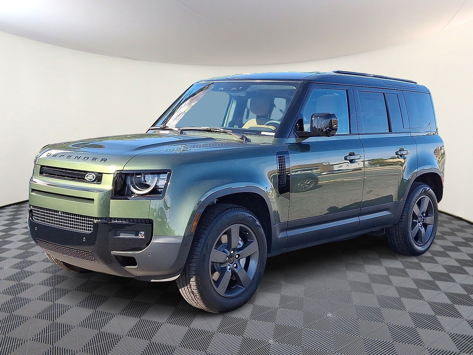 New 2026 Land Rover Defender 110 S AWD/4WD image 1