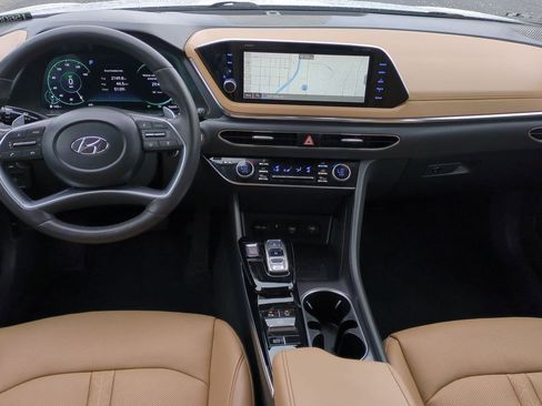 Used 2021 Hyundai Sonata Limited image 21