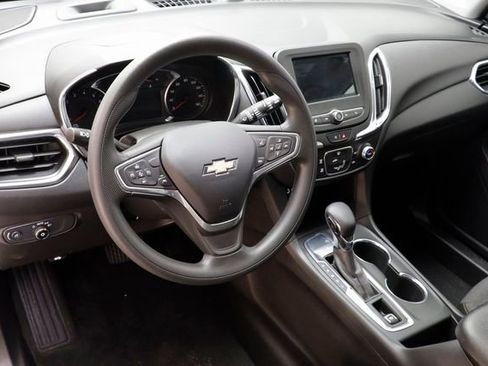 Used 2023 Chevrolet Equinox LT image 8