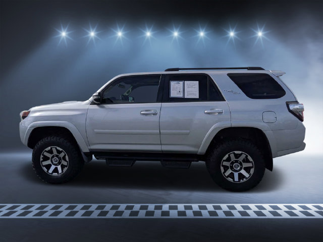 Used 2019 Toyota 4Runner TRD Off-Road Premium AWD/4WD image 6