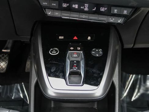 Used 2023 Audi Q4 e-tron Premium Plus w/ Premium Plus image 14