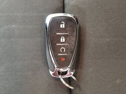 Used 2018 Chevrolet Trax LT w/ LT Convenience Package FWD image 32