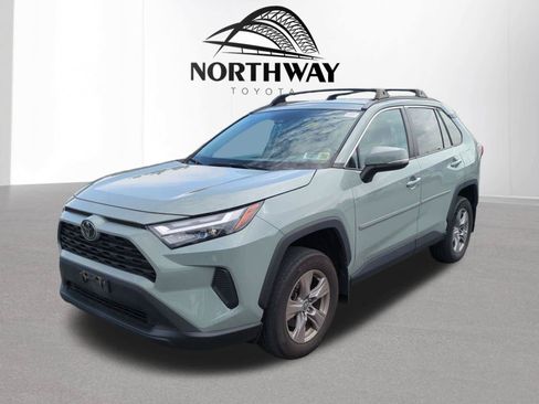 Used 2023 Toyota RAV4 XLE w/ XLE Grade Weather Package AWD/4WD image 7