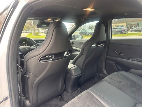 Used 2023 Hyundai Elantra N image 13