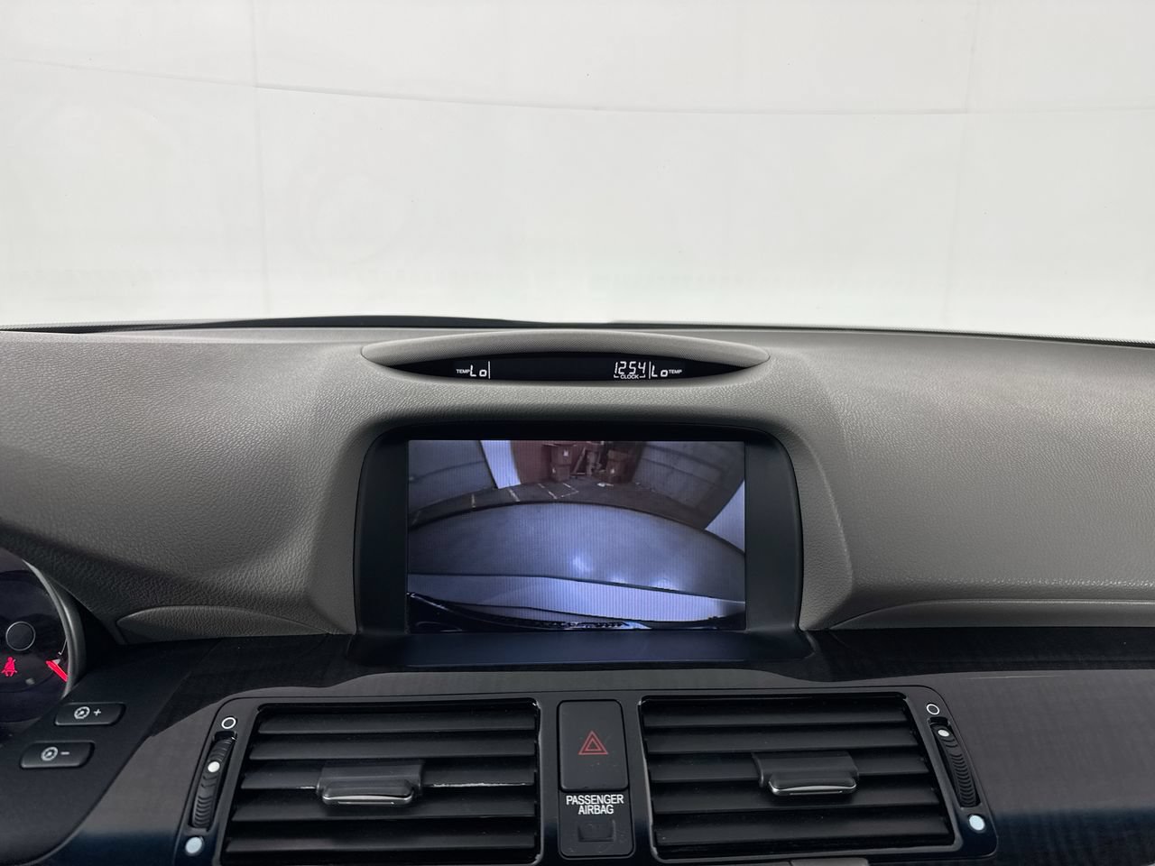 Used 2010 Acura RL w/ Technology Package AWD/4WD image 5