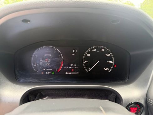 Used 2024 Honda HR-V LX image 21