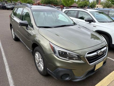 Used 2018 Subaru Outback 2.5i AWD/4WD image 4