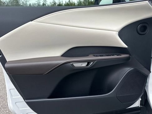 Used 2024 Lexus RX 350 Premium Plus w/ Convenience Package image 29