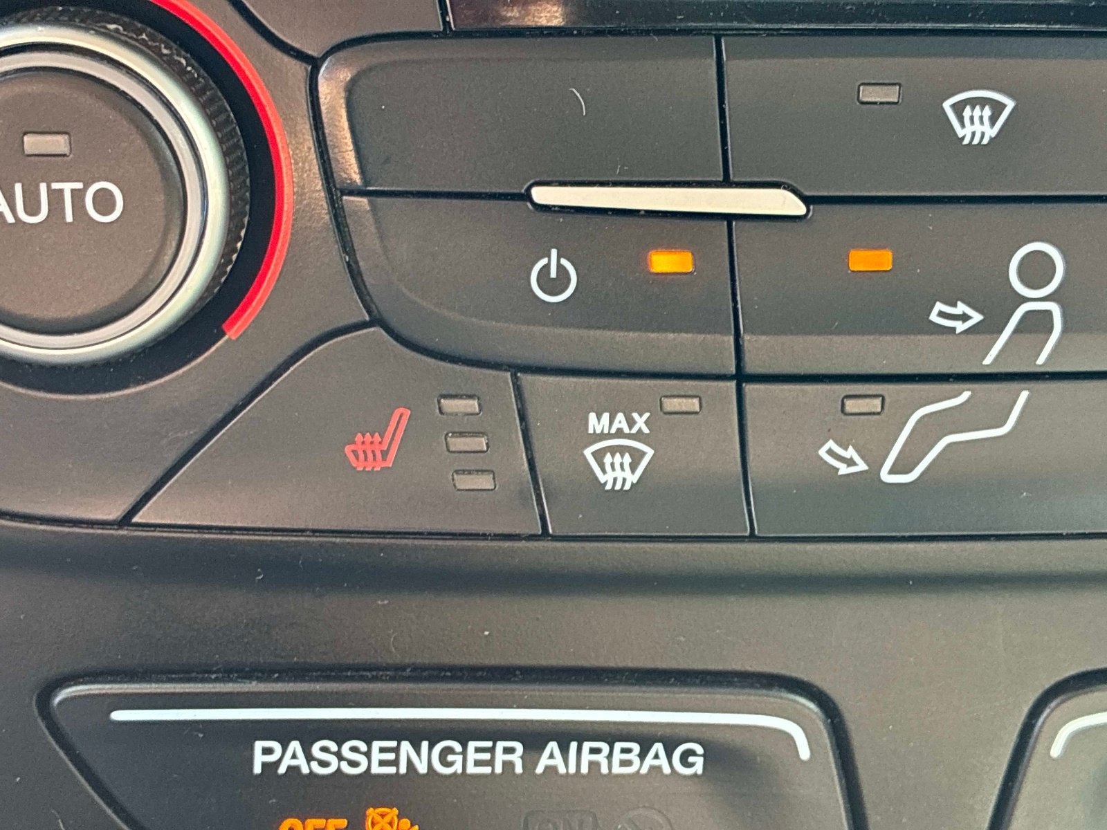 Used 2018 Ford Escape SE AWD/4WD image 31
