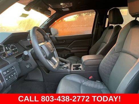 Used 2025 Toyota 4Runner TRD Off-Road Premium image 7