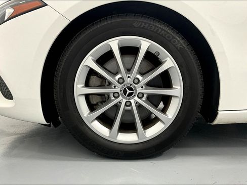 Used 2022 Mercedes-Benz A 220 image 11