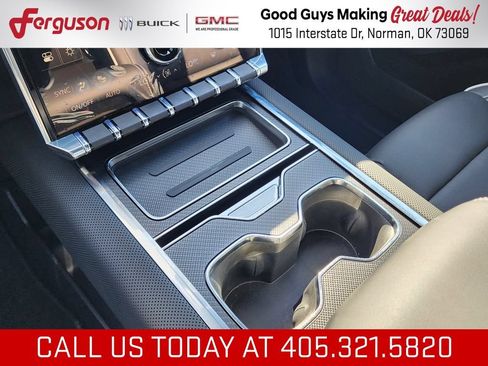New 2026 GMC Sierra EV Elevation w/ LPO, Elevation Dark Package AWD/4WD image 32