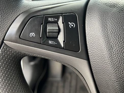 Used 2020 Chevrolet Spark LT image 28