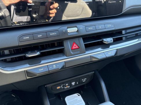 New 2025 Kia K4 EX FWD image 27