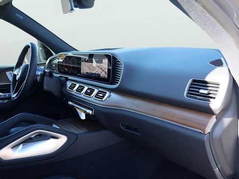 New 2026 Mercedes-Benz GLE 350 4MATIC image 11