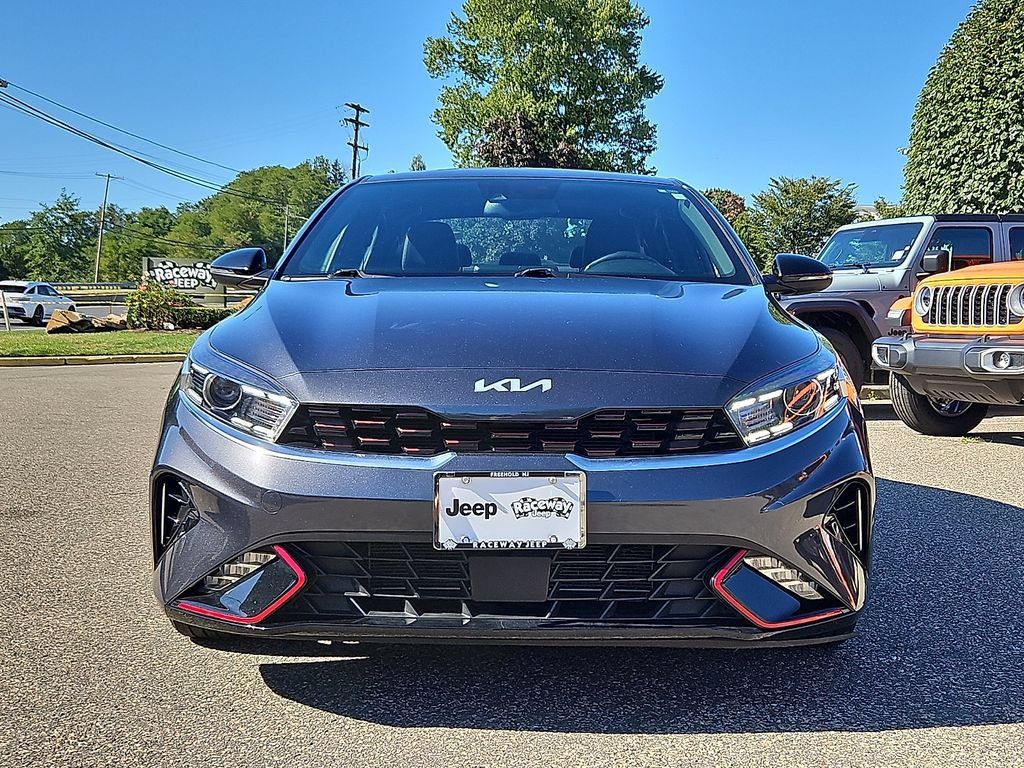 Used 2024 Kia Forte GT-Line w/ GT-Line Premium Package FWD image 2
