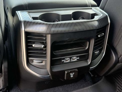 New 2026 RAM 1500 4x4 Crew Cab image 14