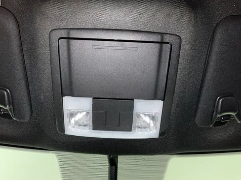 Used 2018 Ford Explorer Limited FWD image 22
