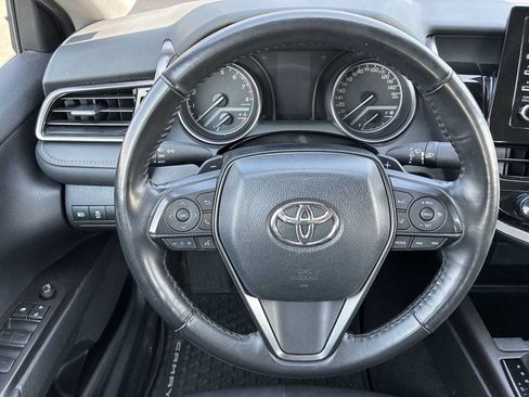 Used 2024 Toyota Camry SE FWD image 11