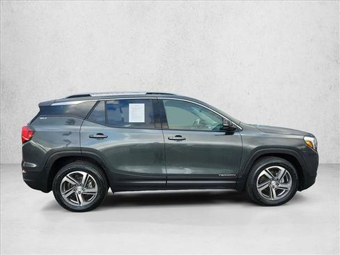Used 2021 GMC Terrain SLT w/ LPO, Dark Accent Package image 6