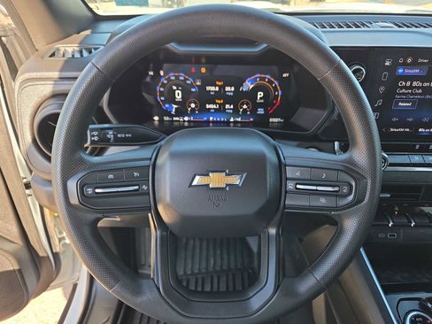 Used 2024 Chevrolet Colorado W/T w/ WT Convenience Package II image 11