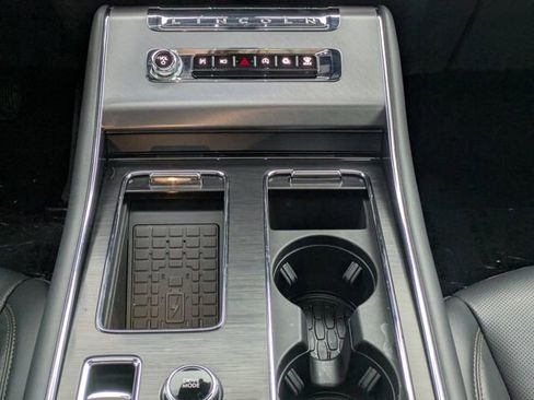 New 2025 Lincoln Aviator 2WD w/ Jet Appearance Package image 16