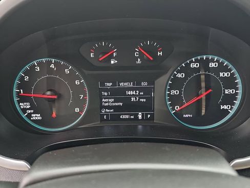 Used 2025 Chevrolet Malibu LT image 19