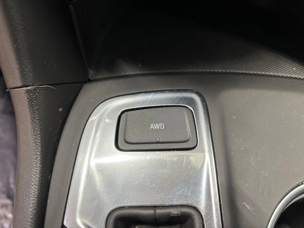 Used 2018 Chevrolet Equinox LT AWD/4WD image 22